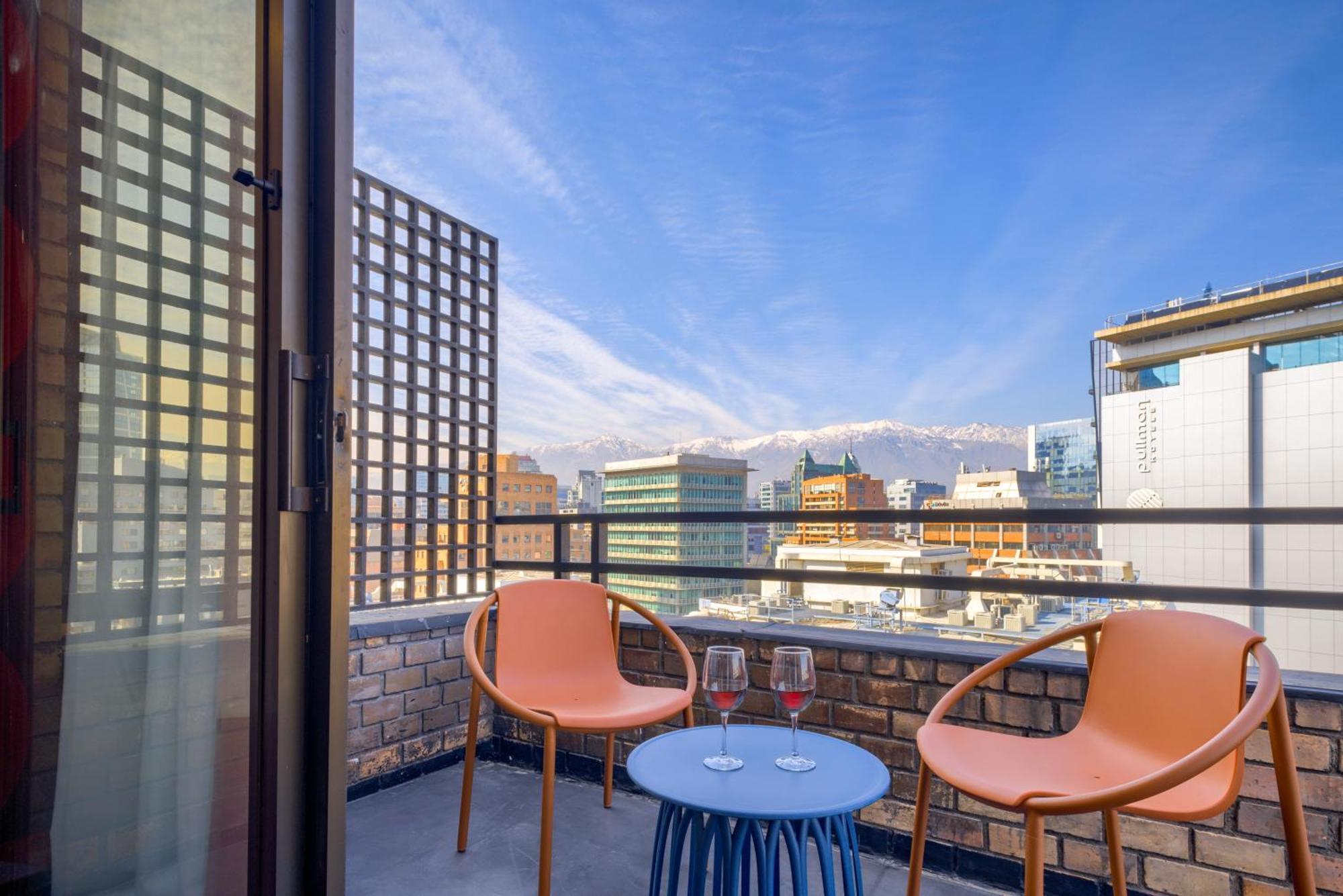 Apt Serviced Apartments Сантяго Екстериор снимка